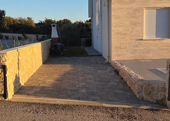 Appartement Dolphin View With A Pool By The *